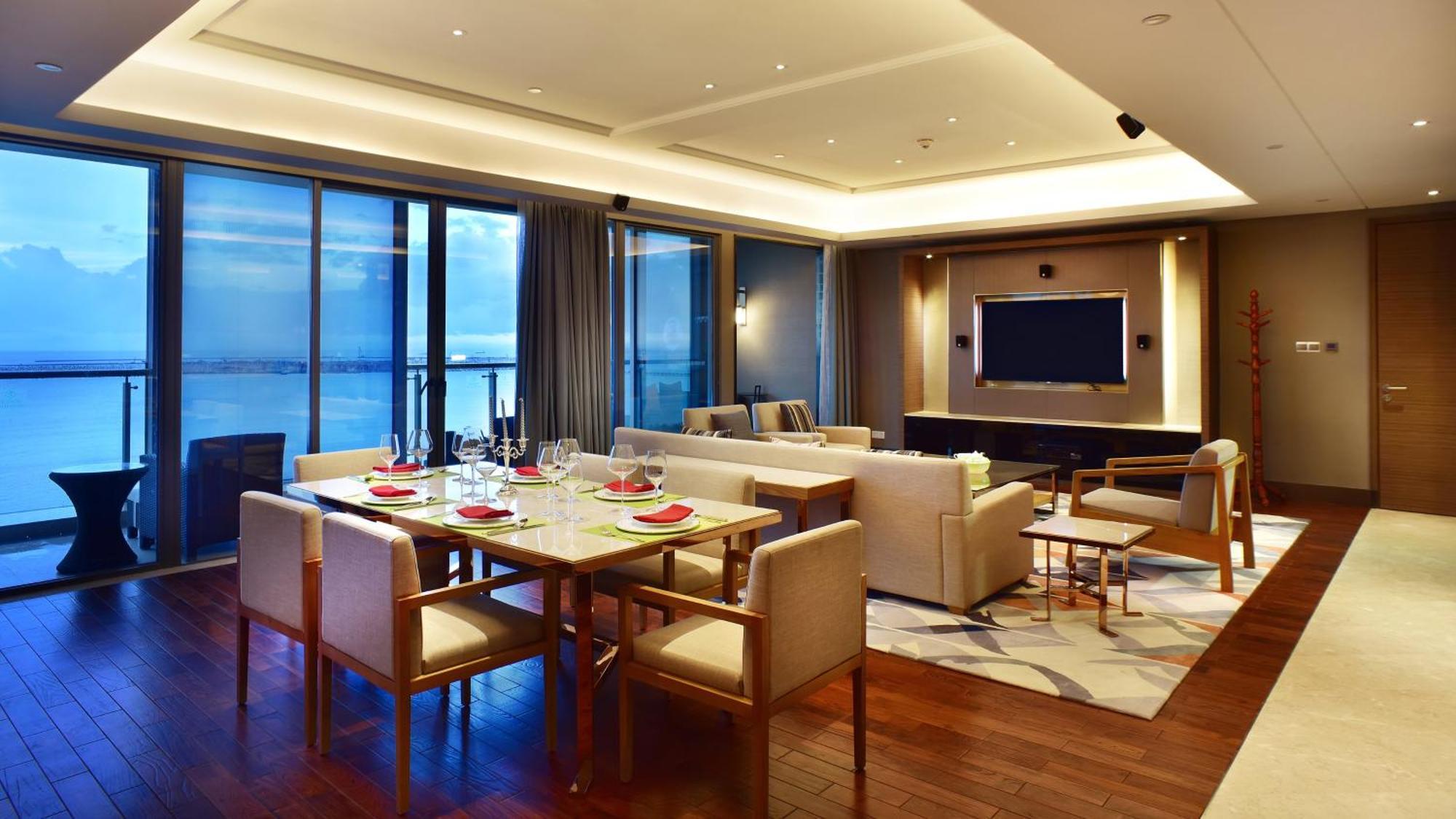 Holiday Inn Haikou West Coast By Ihg מראה חיצוני תמונה