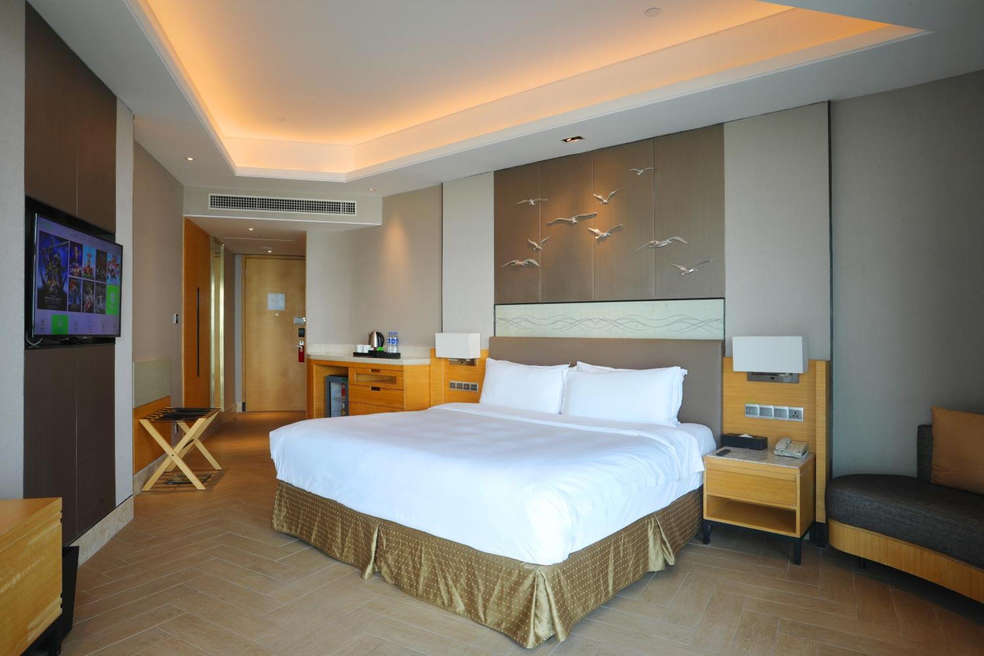 Holiday Inn Haikou West Coast By Ihg מראה חיצוני תמונה